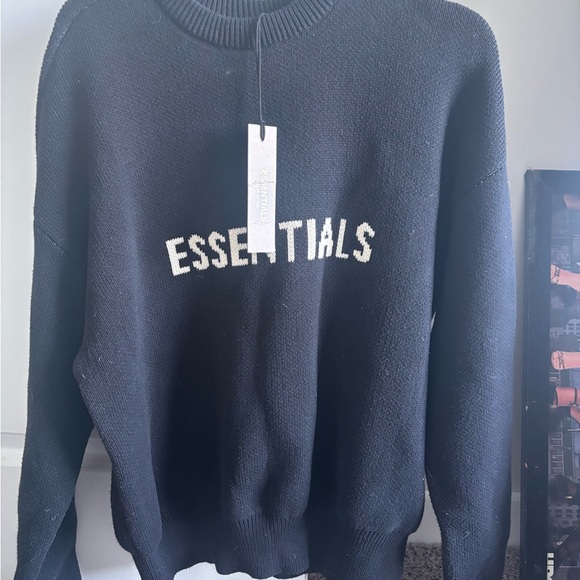 New with tags Essentials Fear of God black knit crewnwck sweater - Picture 2 of 6